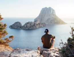 A student taking a gap year