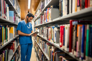 What to Look for When Choosing Pre-Med College Programs